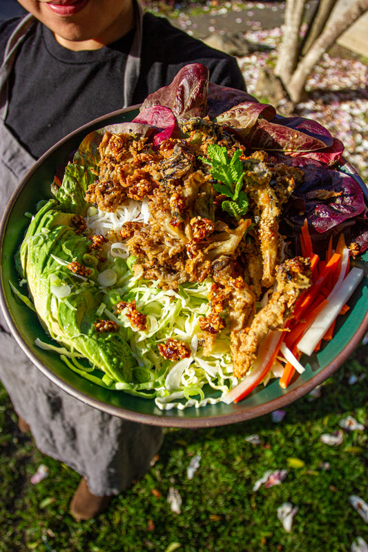 Recipe: Crispy Mushroom and Vermicelli Noodle Salad